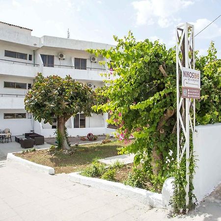 פליראקי Nikos Bnb מראה חיצוני תמונה
