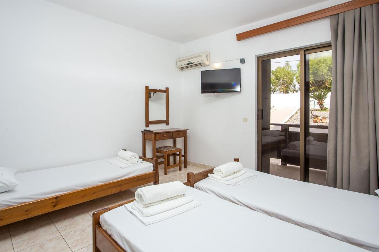 פליראקי Nikos Bnb מראה חיצוני תמונה