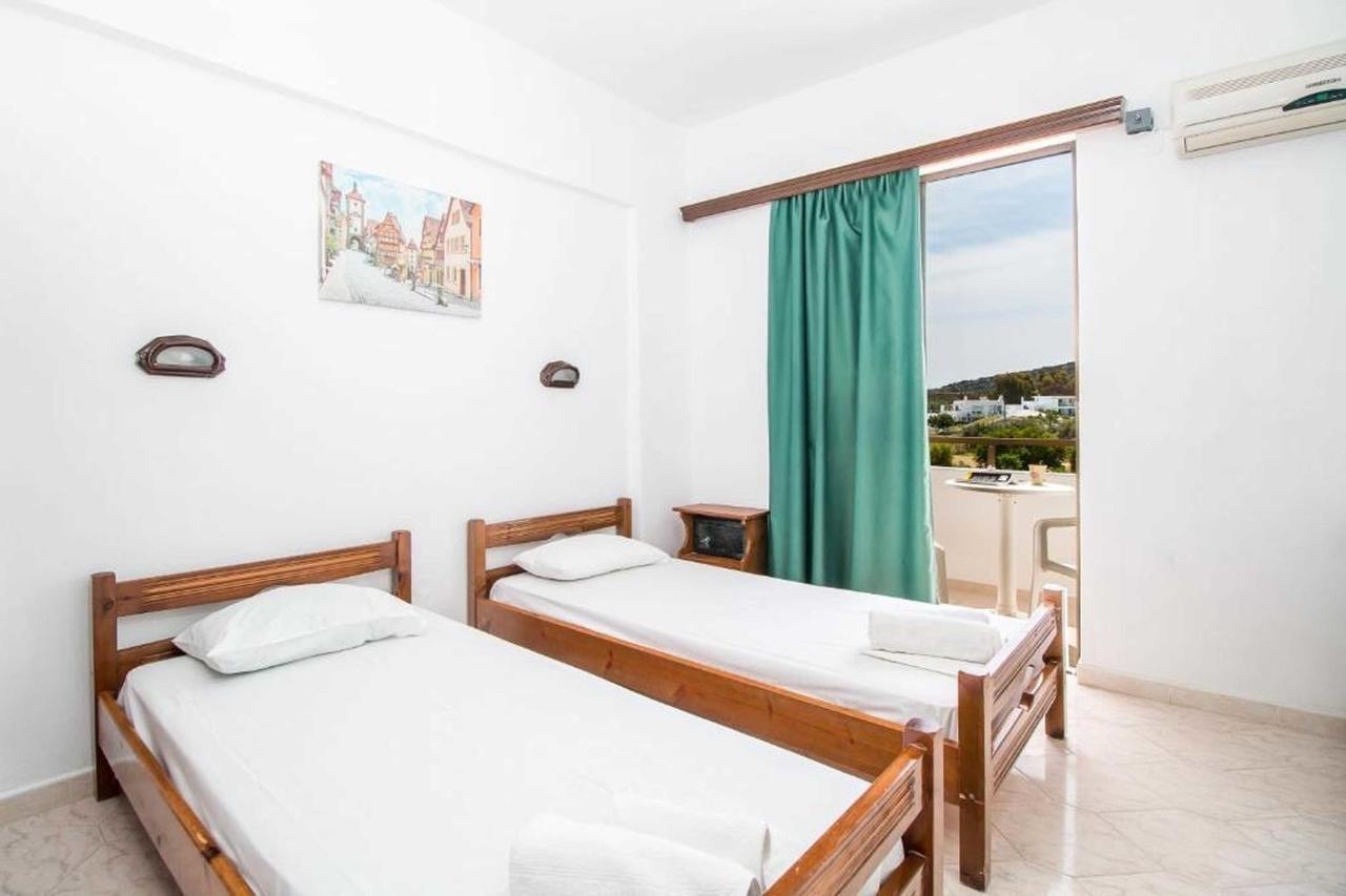 פליראקי Nikos Bnb מראה חיצוני תמונה